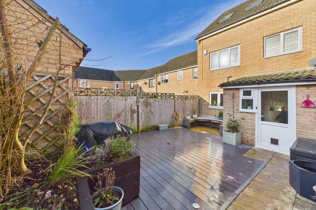 109, Kingfisher Drive, Ely photo 4