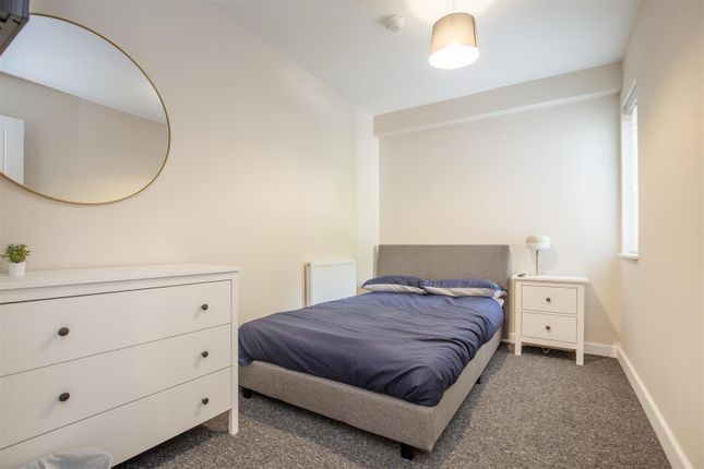 Bed 6.Jpg