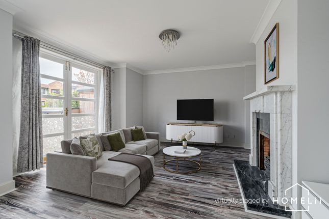 8, West Werberside, Edinburgh photo 2