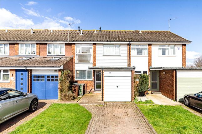 Terraced house to rent in The Cleave, Harpenden, Hertfordshire