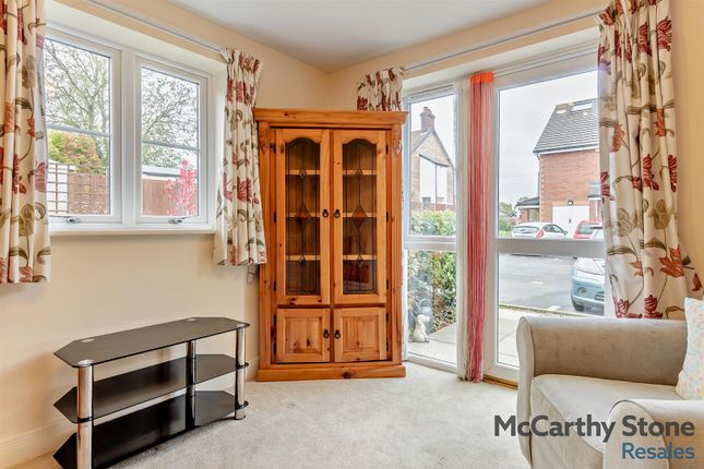 11 Edwards Court, Queens Road, Attleborough photo 4