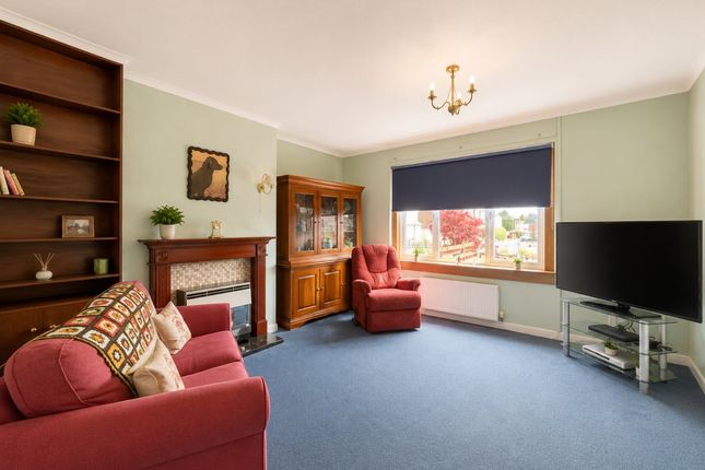 16, 16 Emslie Drive, Kinross photo 3