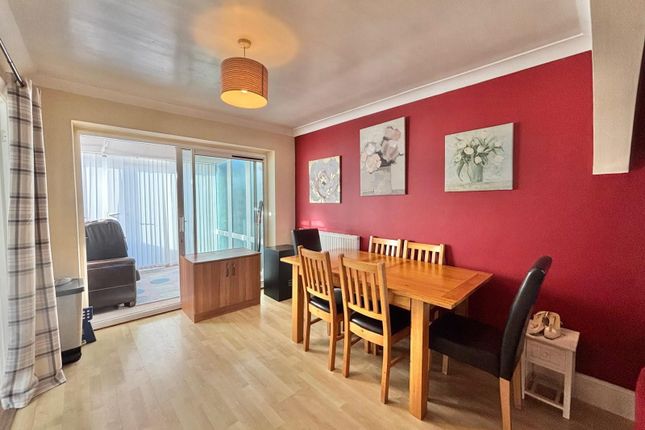 7 Ullswater Drive, Nottingham photo 5