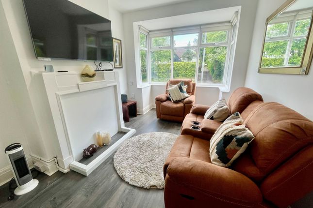 348, Penn Road, West Midlands photo 2