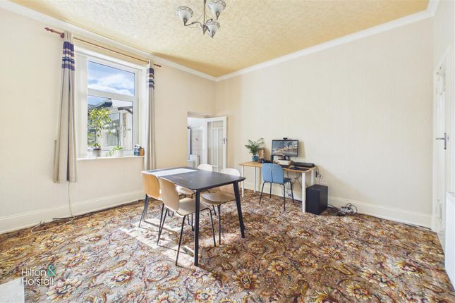 34, Railway Street, Barnoldswick photo 4