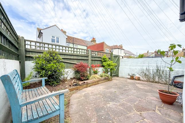 135, Latimer Road, Eastbourne photo 3