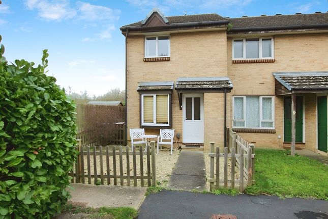 End terrace house for sale in Thorne Close, Kidlington