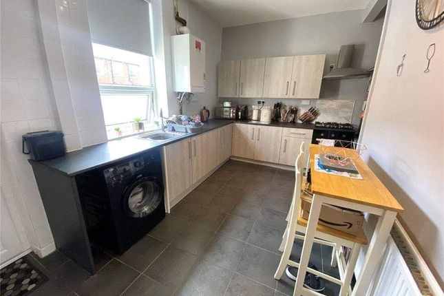 21 New George Street, Bury photo 5