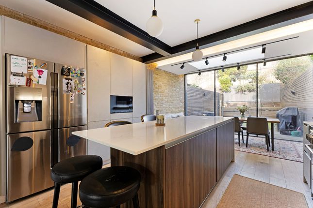 42, Ingham Road, London photo 2