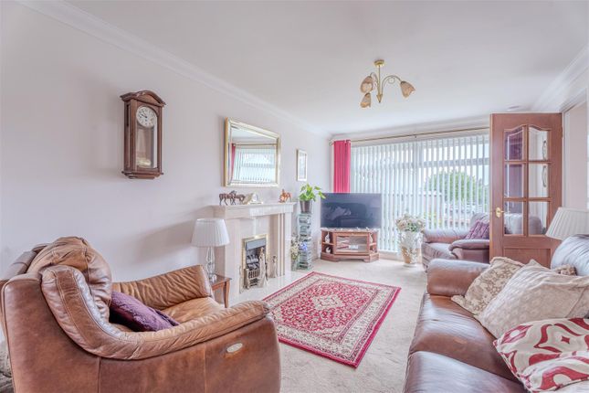 18, Blackhill View, Carluke photo 4