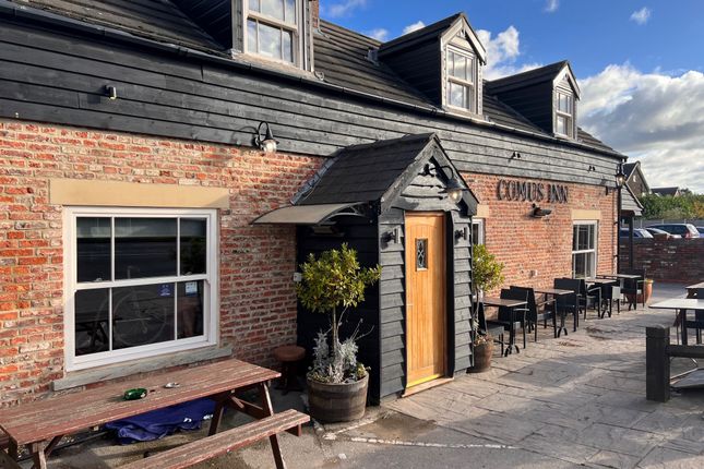 Thumbnail Pub/bar for sale in Selby Road, Camblesforth