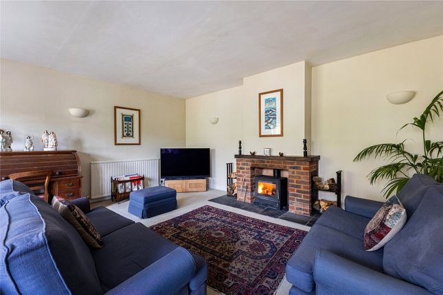 High Tree Stables,, Parkgate Road, Dorking photo 4