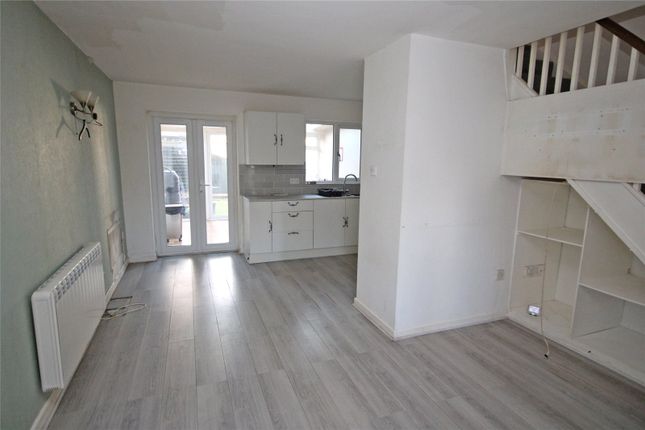 29, Pennywell Gardens, Hampshire photo 4