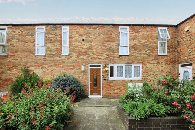 Thumbnail Terraced house for sale in Camellia Place, Basildon