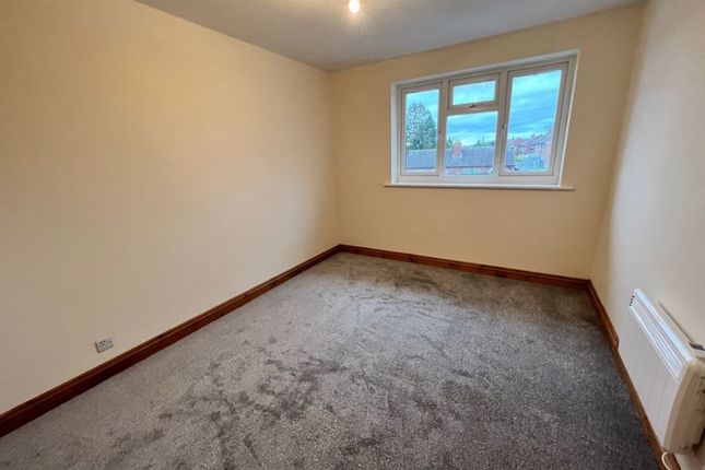 Flat to rent in Meadow Drive, Credenhill, Hereford