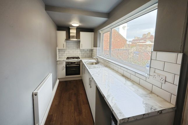 2, East Avenue, Bishop Auckland photo 4