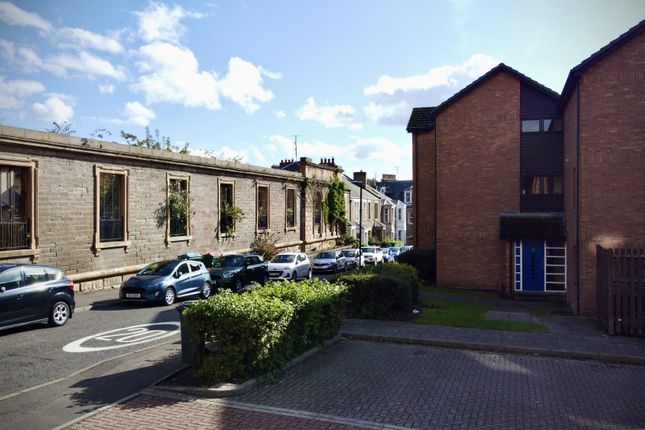 23E, Shepherds Loan, Dundee photo 2