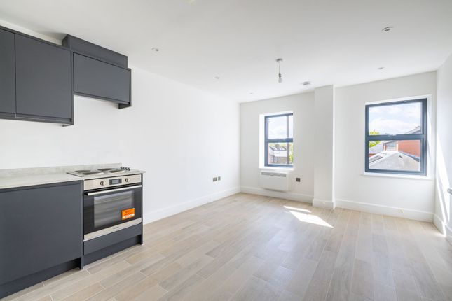 Flat 2 Sterling Rose House, 35 Widmore Road, Bromley, Bromley photo 4