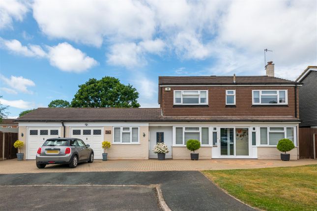 13 Hutchings Externals-4.Jpg