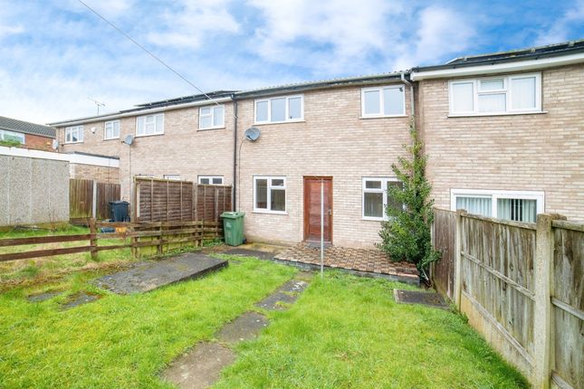 Terraced house for sale in Briar Close, Alfreton