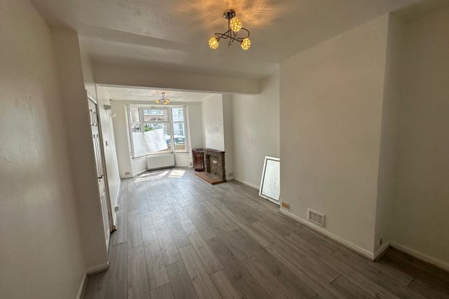 Thumbnail Terraced house to rent in Sutherland Road, Enfield