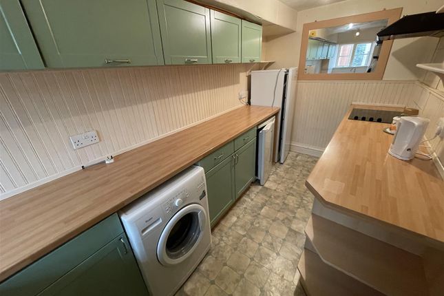 21, Middle Street, North Perrott photo 4