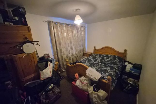 Flat 2, Guernsey Court photo 5