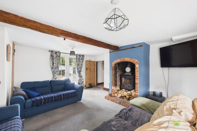 Christmas Cottage, Drayton Road, Shrewsbury photo 3