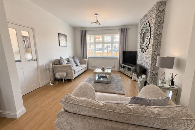 96, Hastings Avenue, Margate photo 4