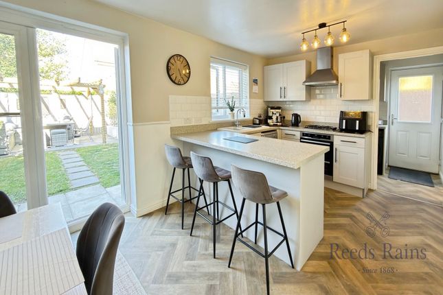 16, Palm House Drive, North Yorkshire photo 2