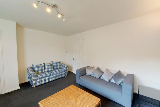 39, Crombie Avenue, York photo 2