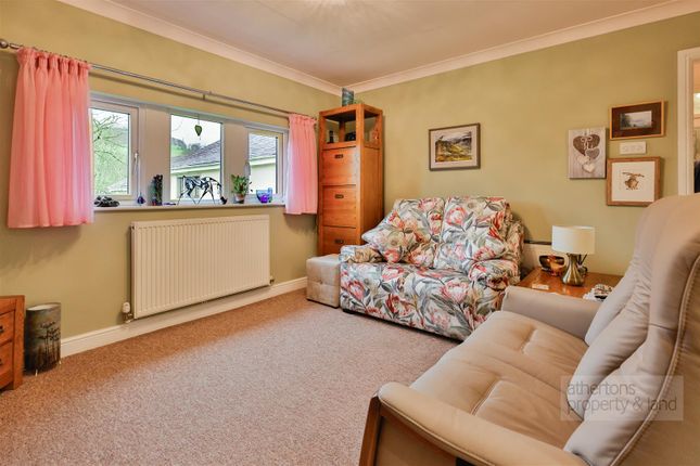 Flat for sale in Manorfields, Whalley, Ribble Valley