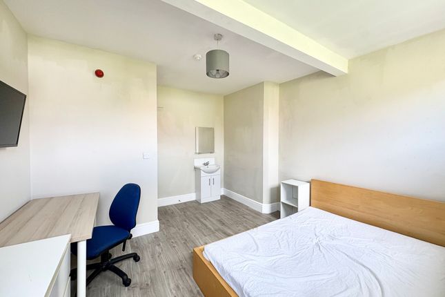 Flat 2 4 Hope Drive, Nottingham, Nottingham photo 5