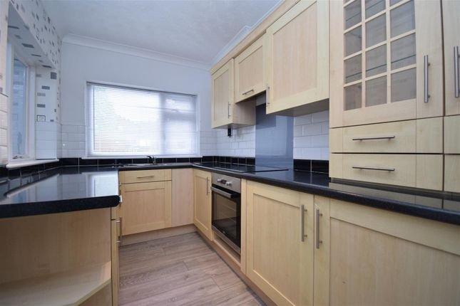 46, Cemetery Road, Normanton photo 4