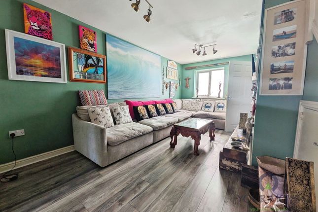 41, Haywood Avenue, Minster On Sea photo 2
