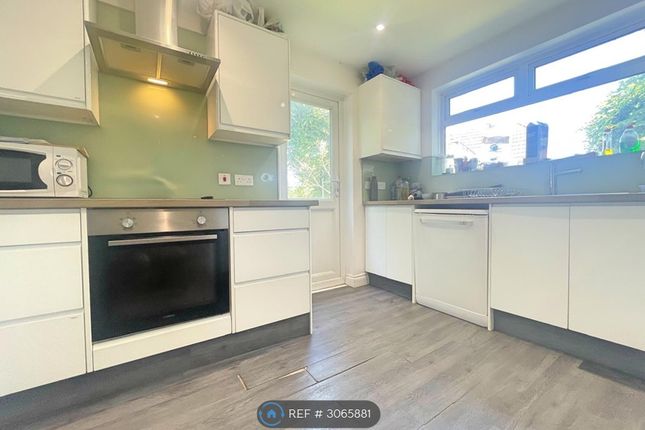 Barncroft Way, Havant photo 2