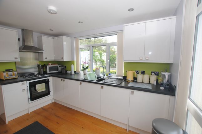 Cottage for sale in Mount Pleasant, Ketley Bank, Telford