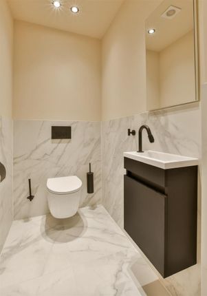 1-bed flat on Holbrook Street, Holbrook Street, Manchester, £310,150