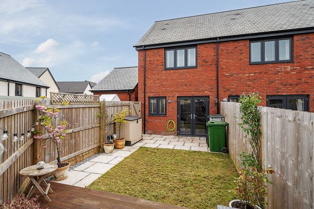 End terrace house for sale in Badger Way, Cranbrook
