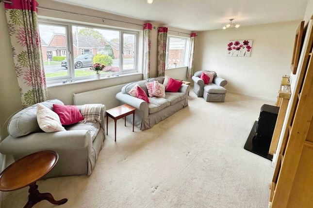 Detached bungalow for sale in Woodpecker Close, Skellingthorpe, Lincoln
