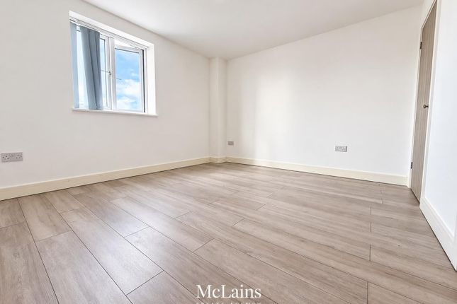 Flat 8, Tavern Court, Ramridge Road, Luton photo 3