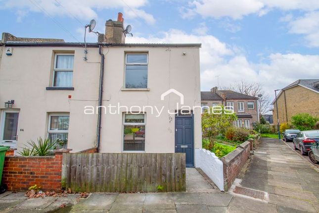 Terraced house to rent in Sutcliffe Road, London
