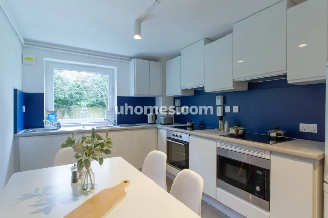 St Margaret's House, Hulse Road, Southampton photo 3