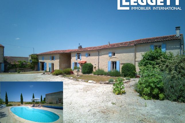 Thumbnail Villa for sale in Dampierre-Sur-Boutonne, Charente-Maritime, Nouvelle-Aquitaine