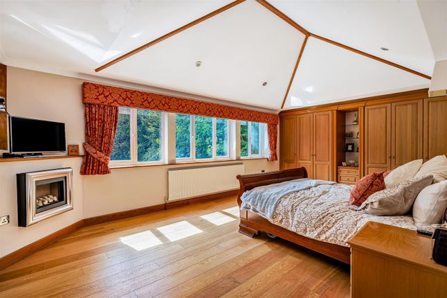 Bedroom (2).Jpg