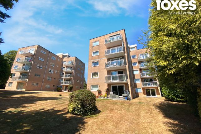 Flat for sale in South View, 24 St. Valerie Road, Bournemouth, Dorset