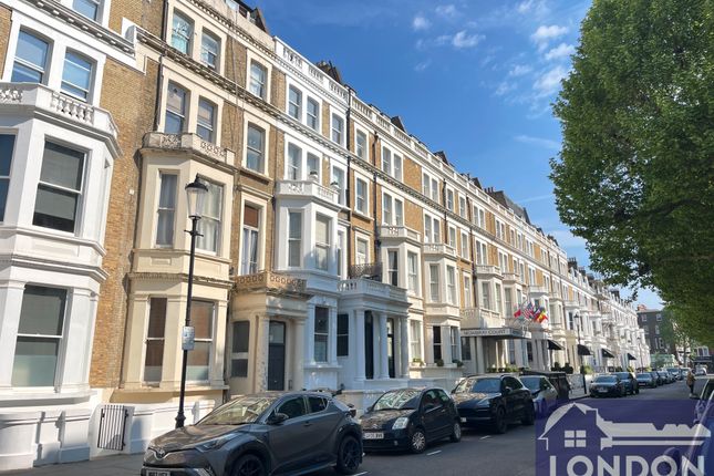 Thumbnail Studio to rent in Penywern Road, Earls Court, London