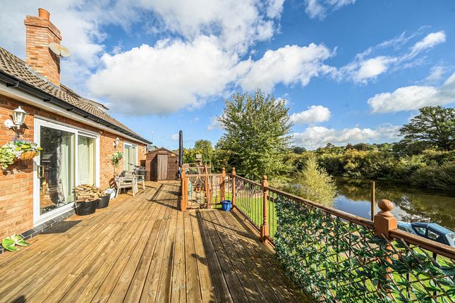 Rose Waters Cottage, Astley Burf, Stourport-on-Severn photo 2