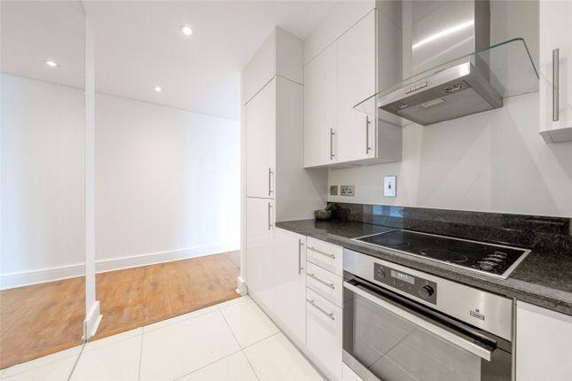 Flat for sale in Clarendon Court, 33 Maida Vale, Maida Vale, London