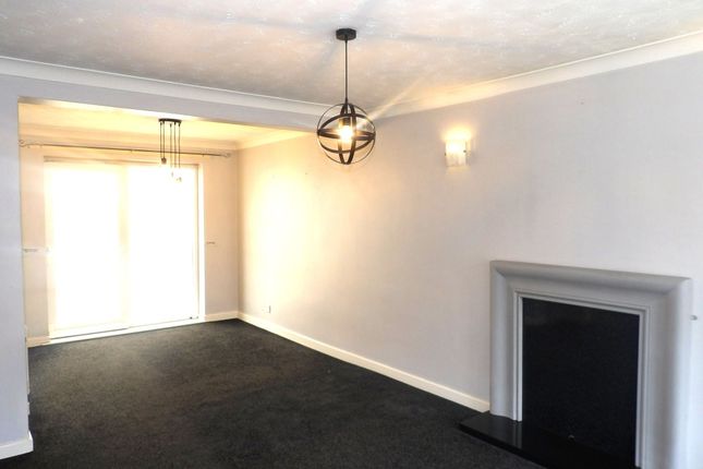 53 Eccleston Road, Doncaster photo 2